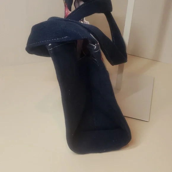 Handmade Mini Handbag - Picture 6 of 9